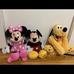 Minnie, Mickey, Pluto, stuffed animal Disney set